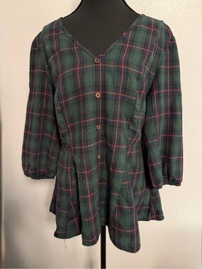 BloomChic Fall Green Plaid Top
